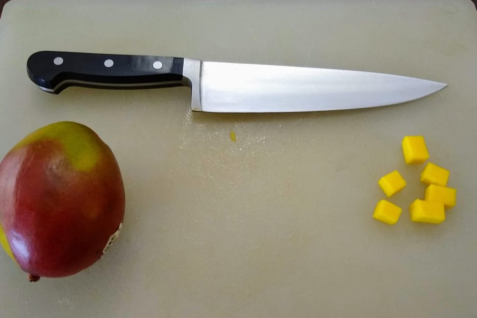 How to dice a mango